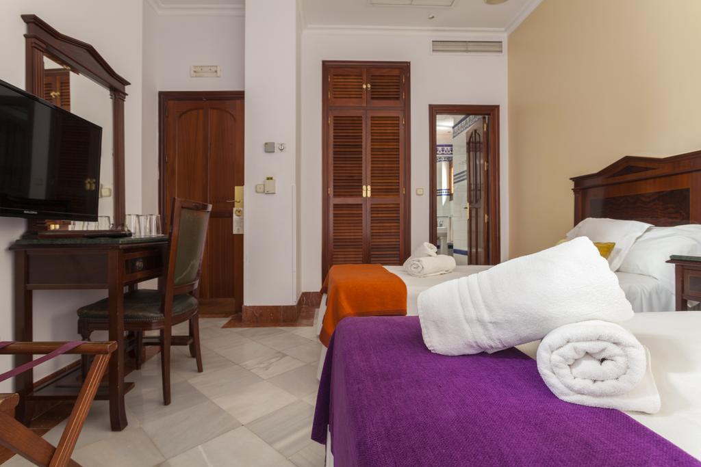 Hotel Baco 2*
