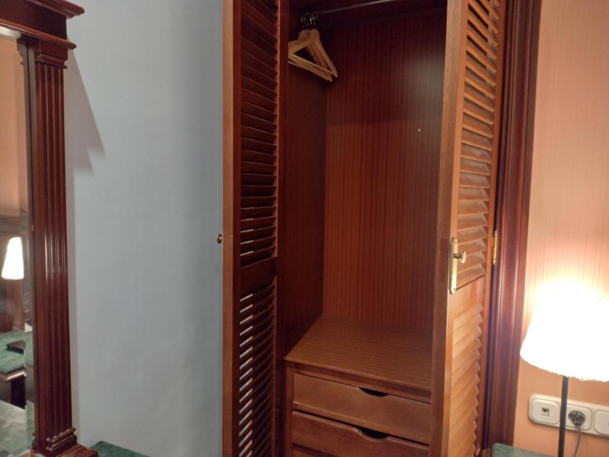 Baco Hotel 2*